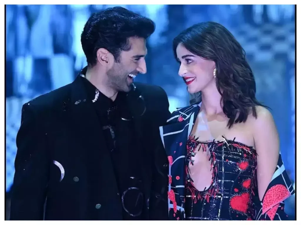 koffee with karan :- Aditya Roy Kapoor ने तोड़ी चुप्पी, देखते रह गए करण जौहर “अनन्या पांडे संग डेटिंग के सवाल परदिया ऐसा जवाब ……