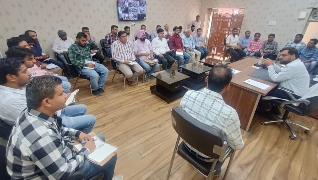 पीएम आगमन की तैयारियों को गंभीरता से ले अधिकारी, लापरवाही बर्दाश्त नहीं होगी- आयुष सिन्हा