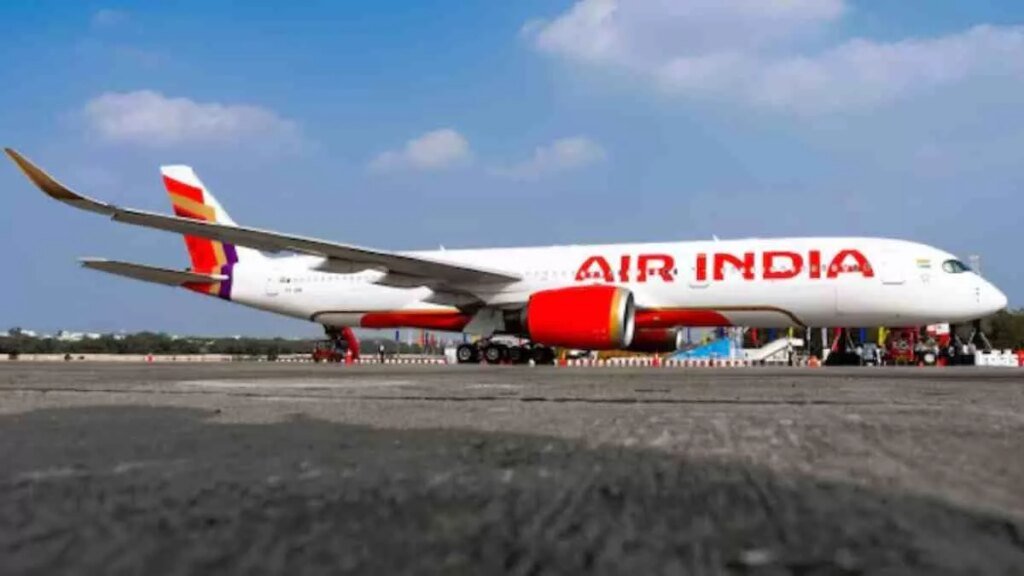 दिल्ली से रांची जा रही एअर इंडिया की फ्लाइट में आई तकनीकी खराबी, टेक ऑफ के बाद रनवे पर लौटी