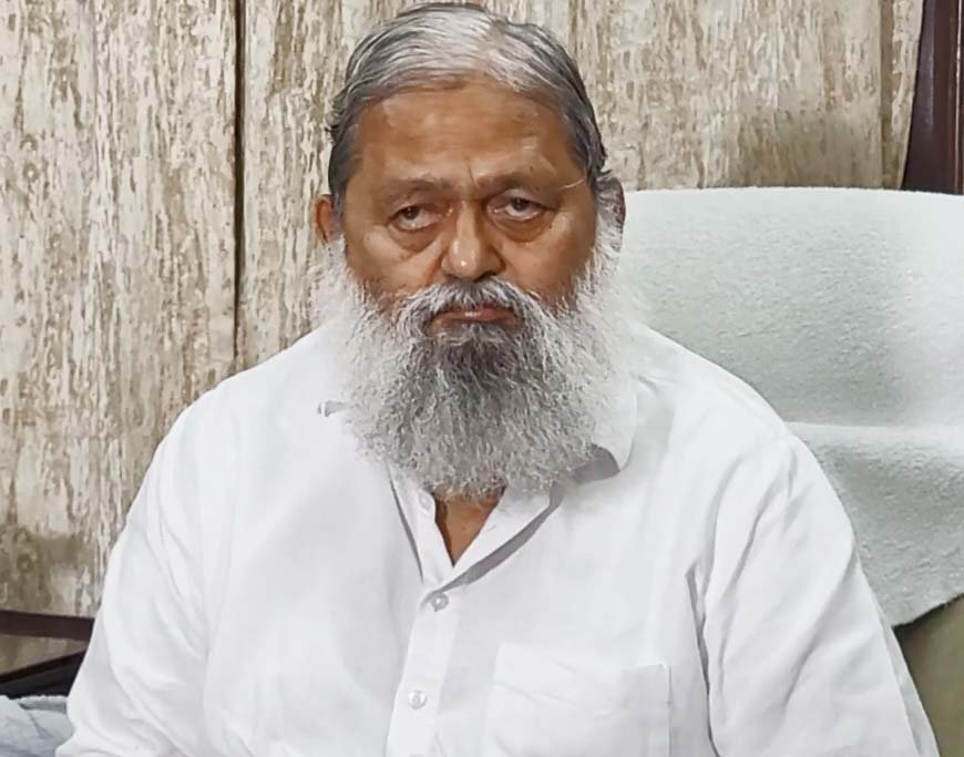 हर परीक्षार्थी परीक्षा केंद्र तक पहुंचे, यही हमारी सरकार का संकल्प था जिसे परिवहन विभाग के स्टाफ ने जिम्मेदारी से निभाया : परिवहन मंत्री अनिल विज