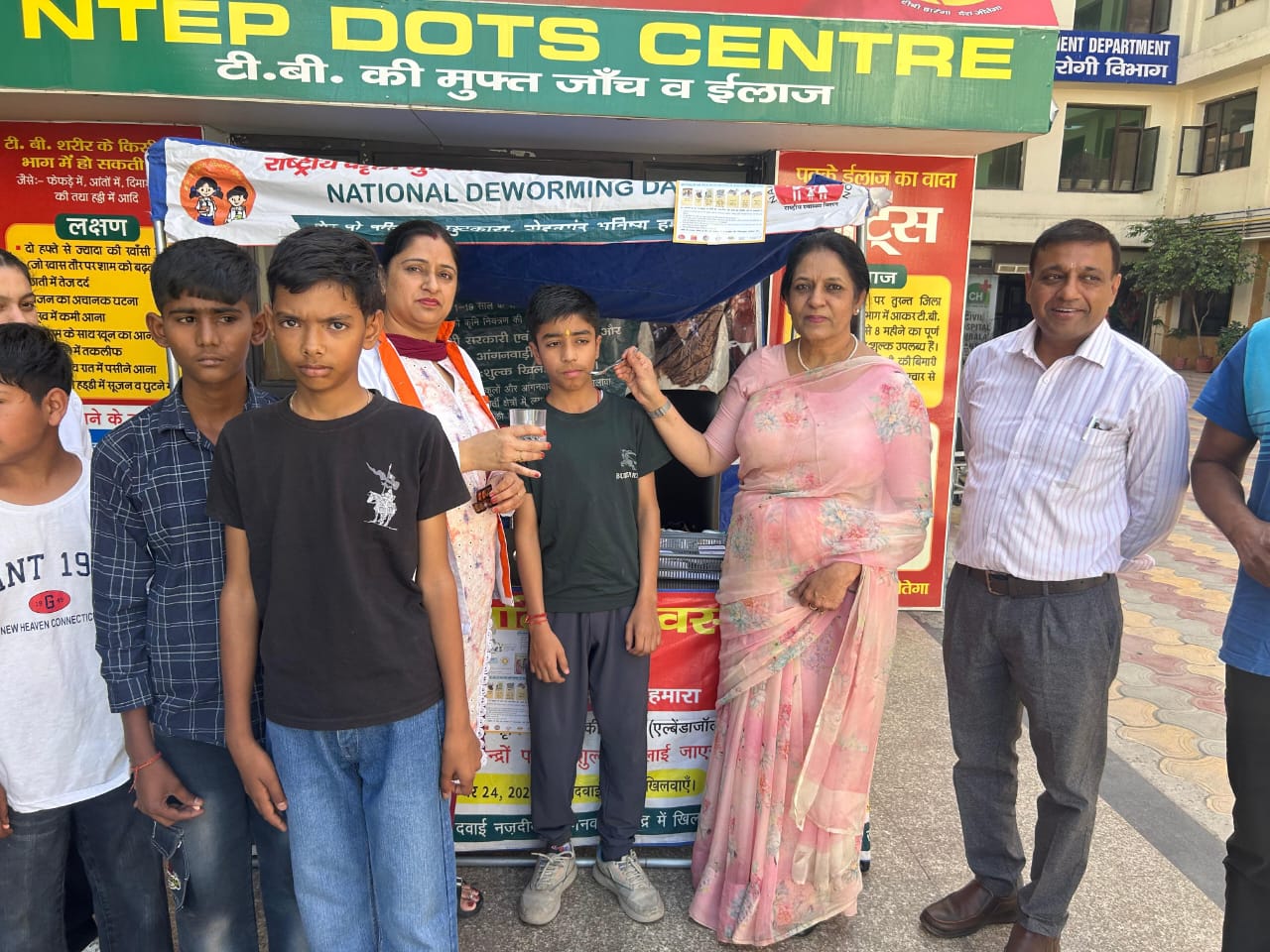 अम्बाला छावनी नागरिक अस्पताल में राष्ट्रीय कृमि मुक्ति दिवस का सफल आयोजन: बच्चों को दी गई अलबेंडाजोल की खुराक